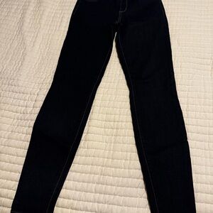 DKNY Delancey Mid Rise Skinny Jeans Dark Wash Size 27